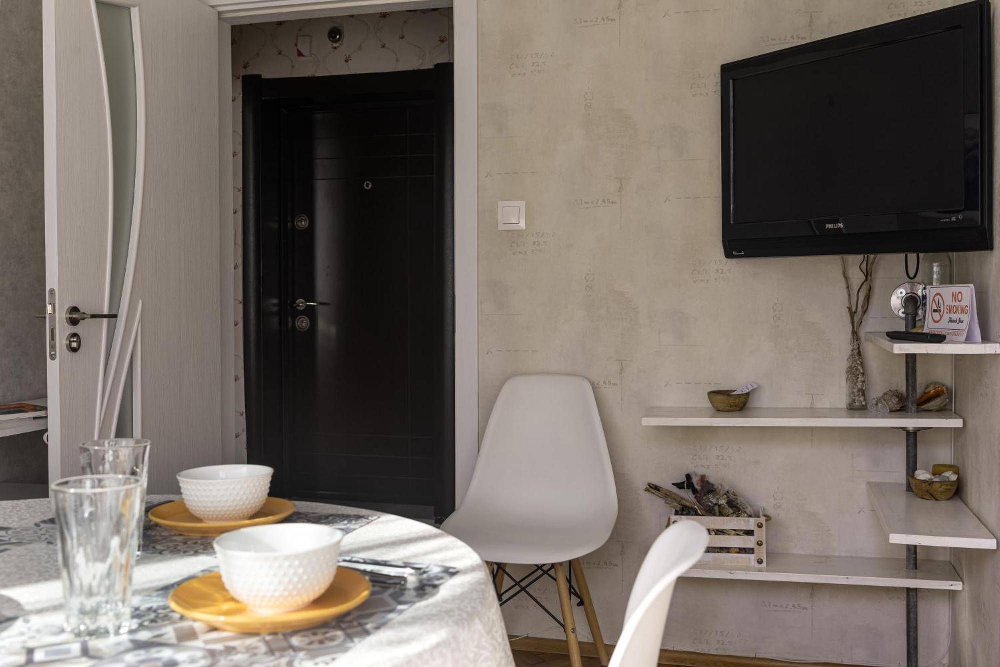 Photo Art Apartment Burgas Exteriör bild